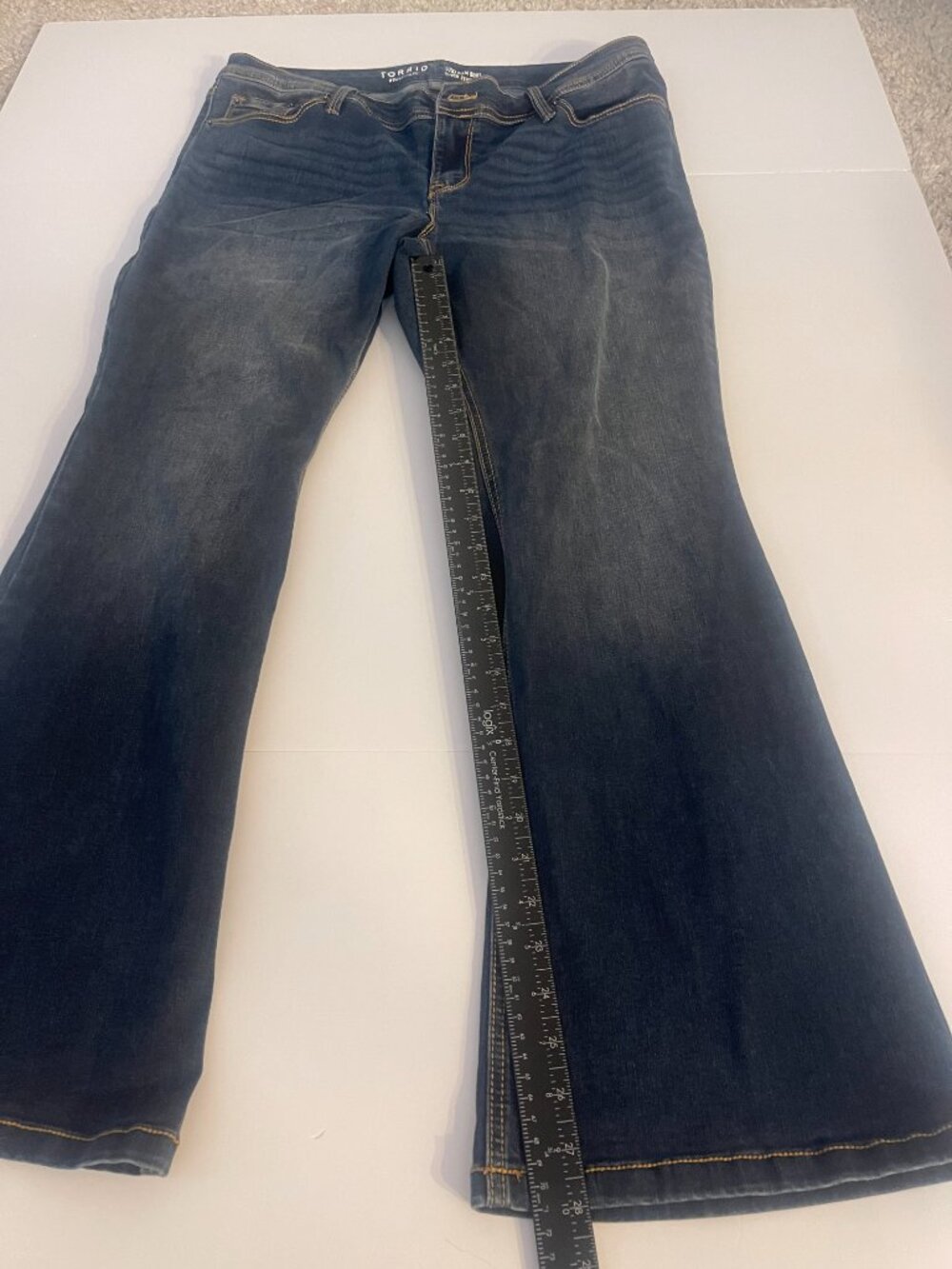 Torrid Luxe Slim Boot Super Stretch Jeans Size 16R Dark Wash - Picture 4 of 8